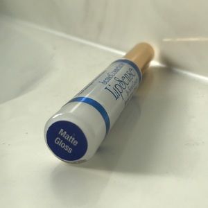 Lipsense Matte moisturizing gloss *NEW*